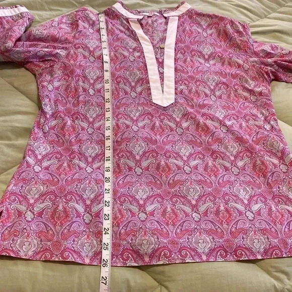 Peter Millar Pink & Purple Paisley Woman’s Medium Tunic with White Ribbon Trim. - Picture 13 of 16